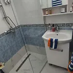 Alex Apartman Szveti Vlasz
